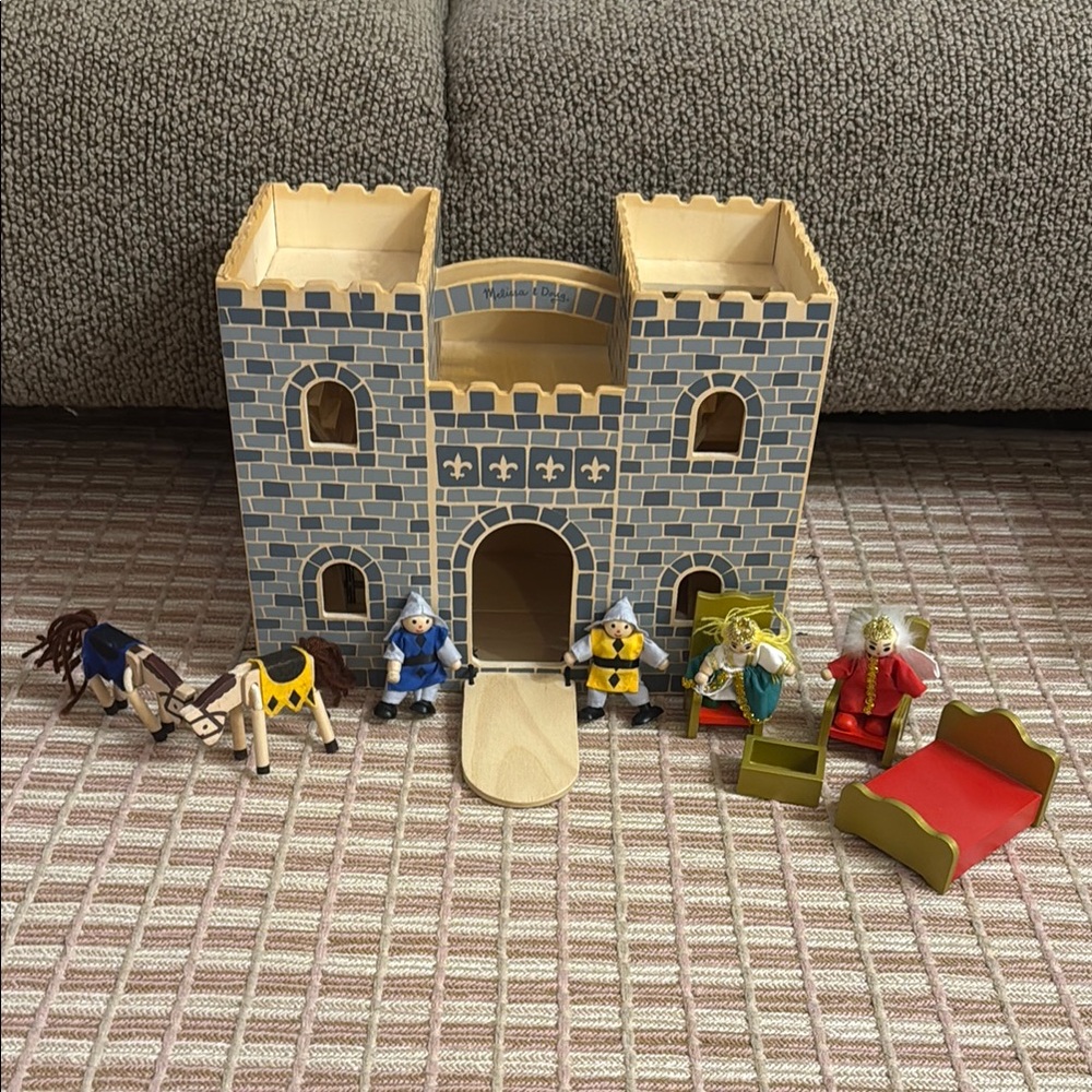 Wooden Castle Playset with Knights and Accessories